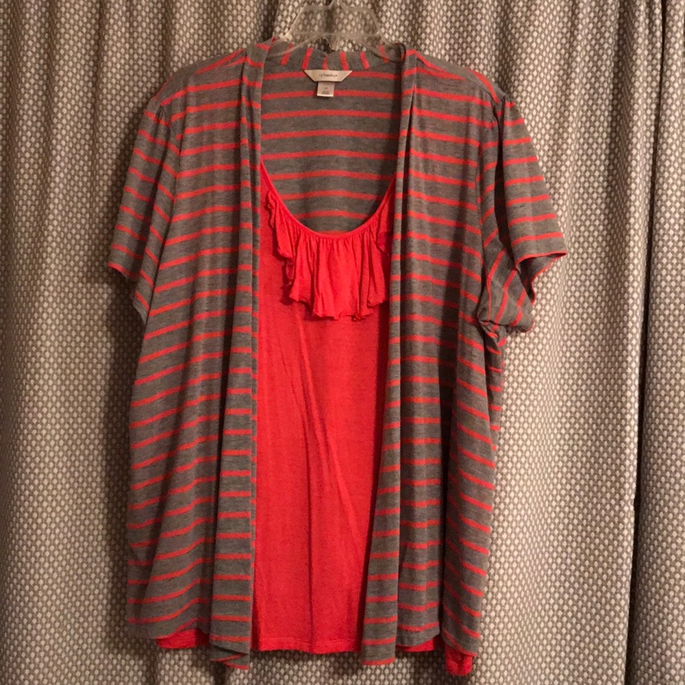 Gray/coral shirt 3X